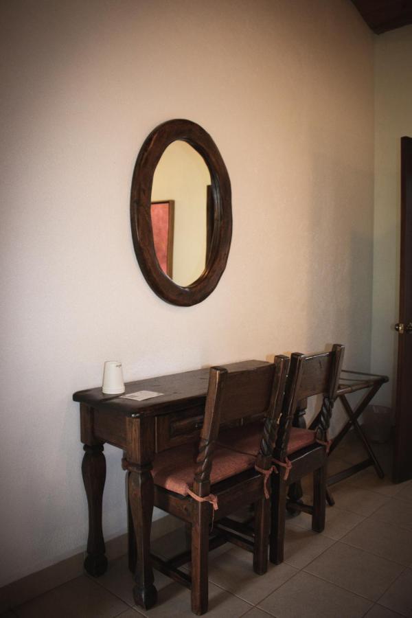 Posada La Presa Tepoztlán Esterno foto